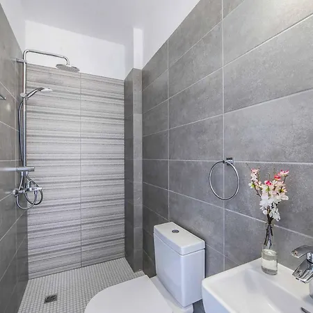 Olivine Pearl 16 Villa *